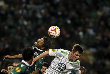 Sporting v Wolfsburg UEFA Europa League 2014/15 1/16 de Final