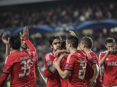 Benfica v Paris SG Liga dos Campees 2013/14