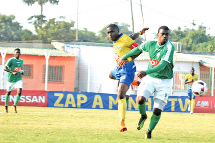 Liga Desportiva Maputo contra o Costa do Sol
