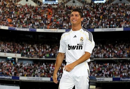 Cristiano Ronaldo (POR)