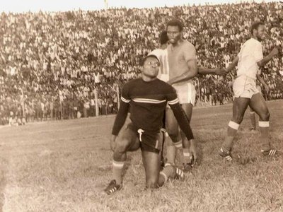 Zaire 2-0 Camarões
