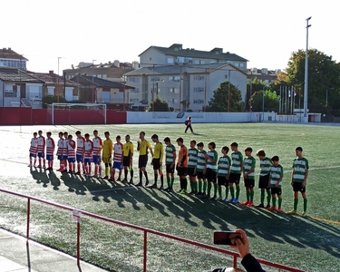 Padroense 1-4 Lea FC